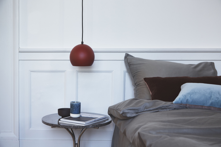 Frandsen Ball hanglamp Ø18 mat wit