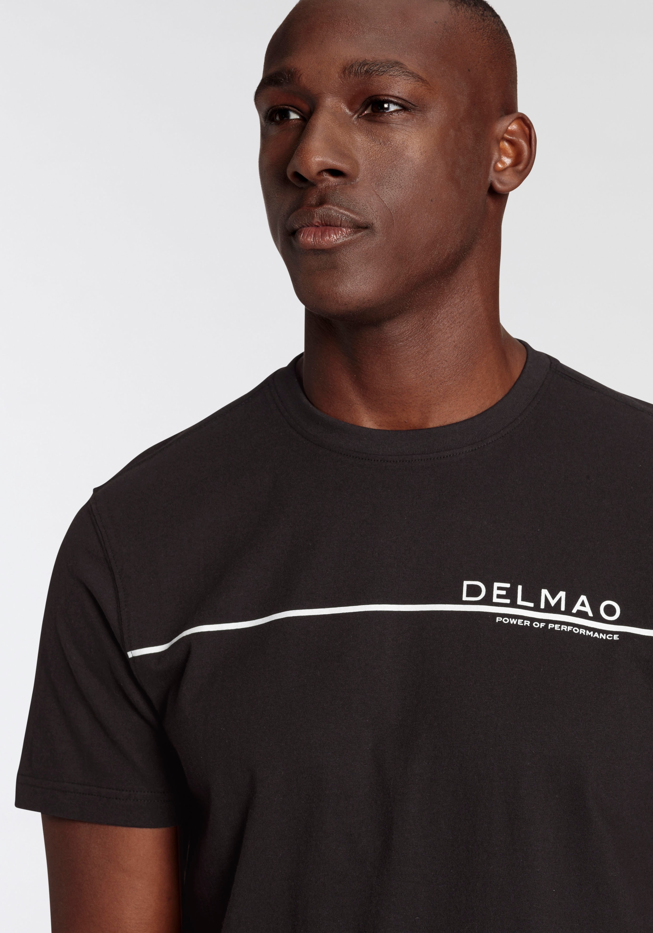 DELMAO T-Shirt , Kurzarm,  mit coolem Print,  Rundhalsausschnitt,  aus 100% Baumwolle