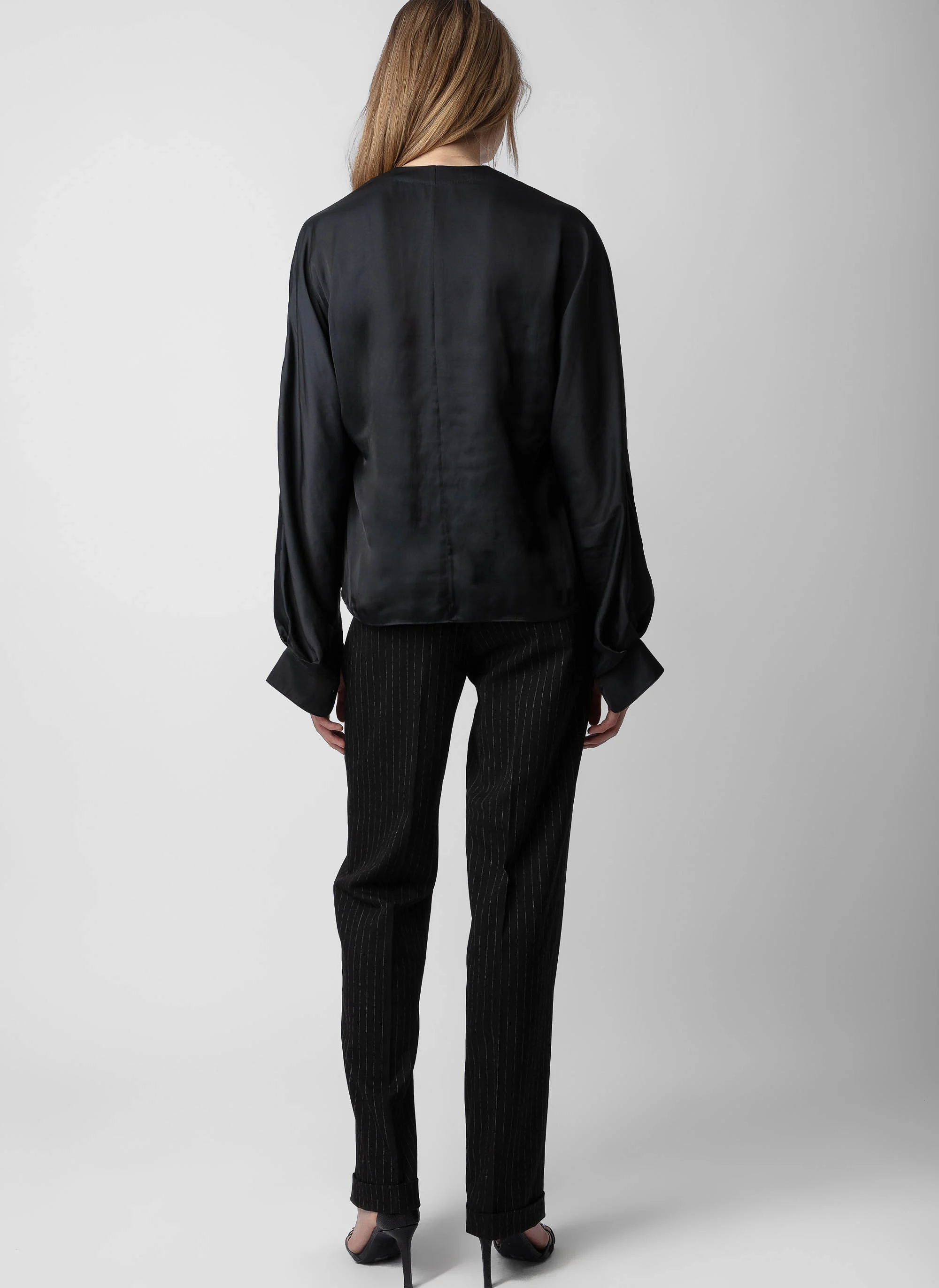 TONASTIR - Blouse ample col tunisien en satin| Noir