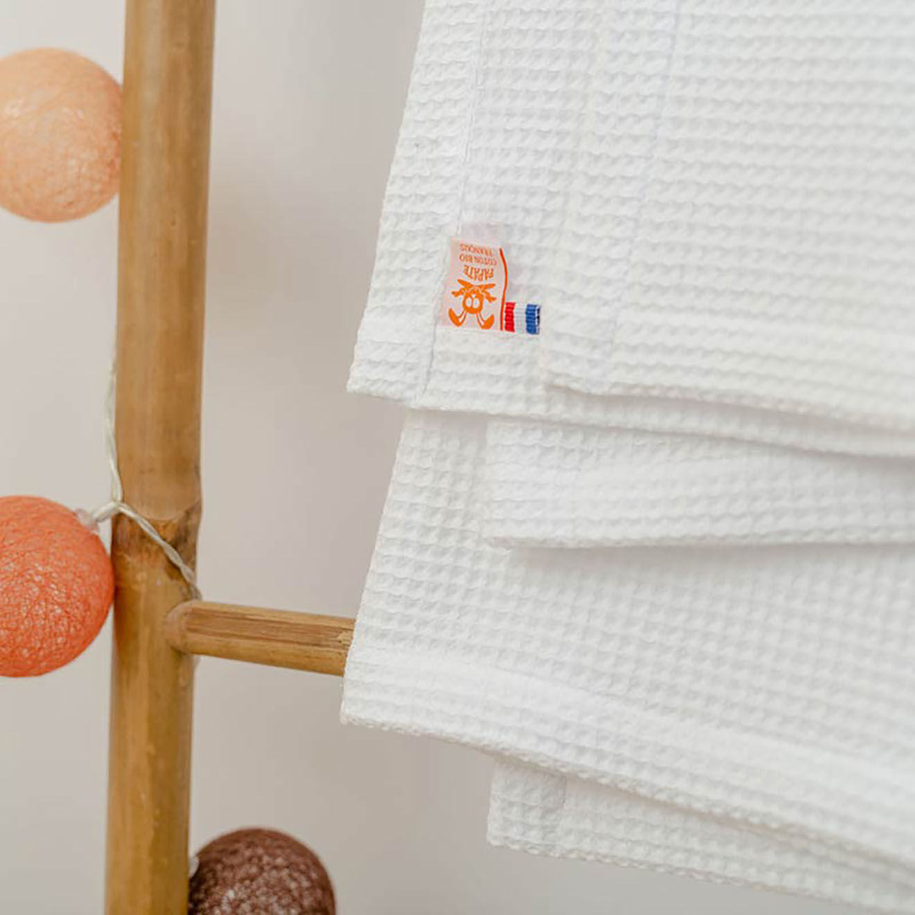 Papate Couverture Nid d'Abeilles en Coton Bio Aiko blanche - 70x95 cm