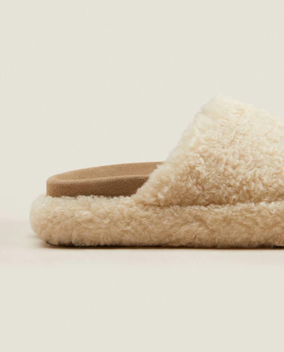 Chinelo MULE FELPUDO