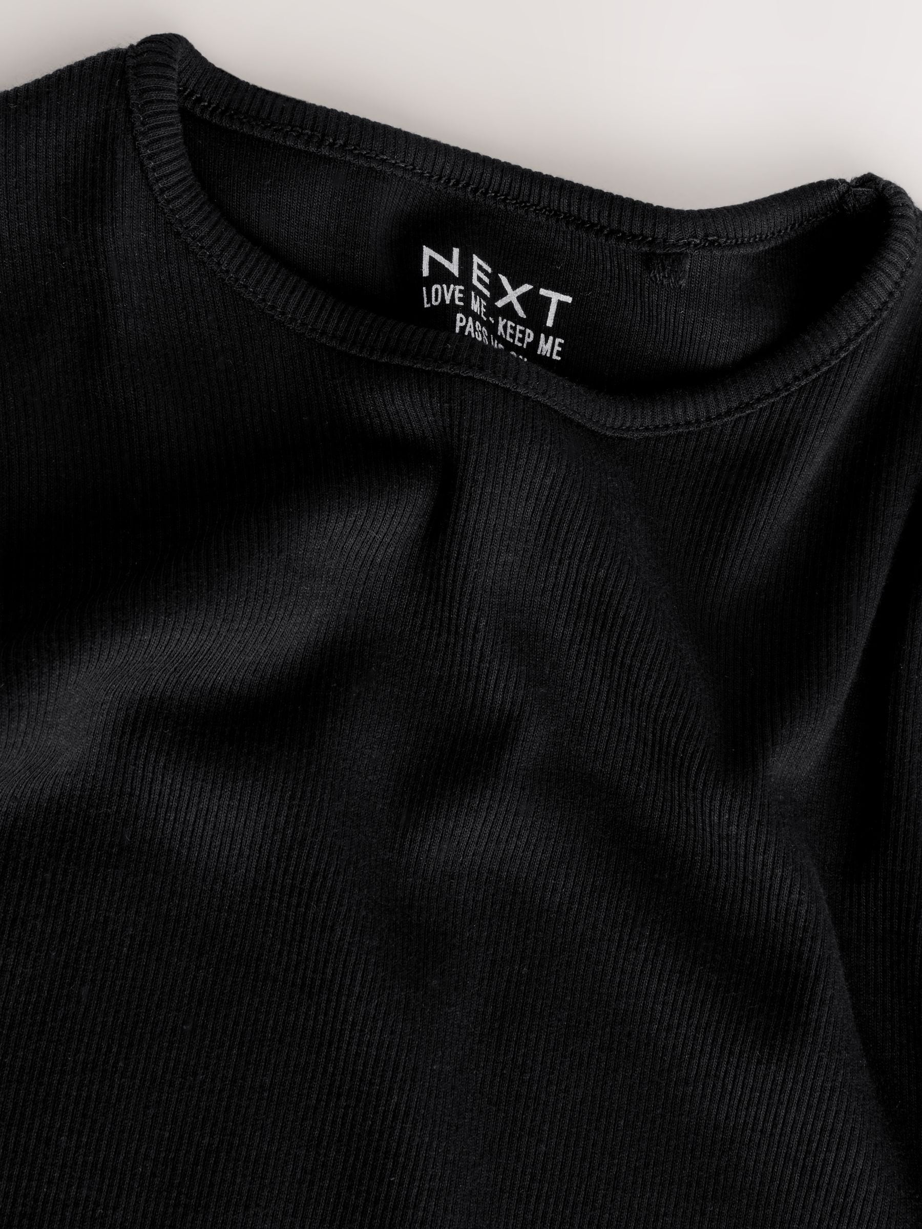 Zwart - Geribbeld T-shirt met lange mouwen en katoengehalte (3 mnd-7 jr)