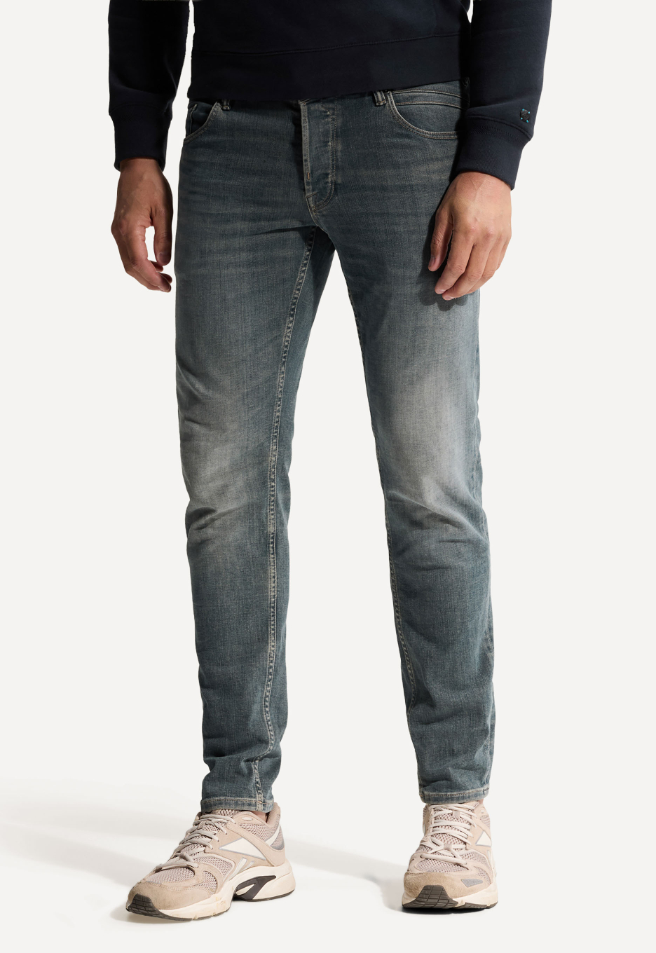 Cast Iron Shiftback Tapered Fit Jeans