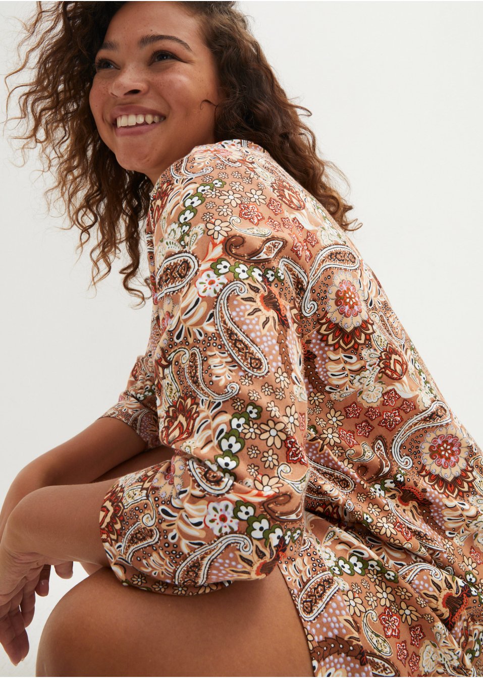 Robe midi à motif paisley