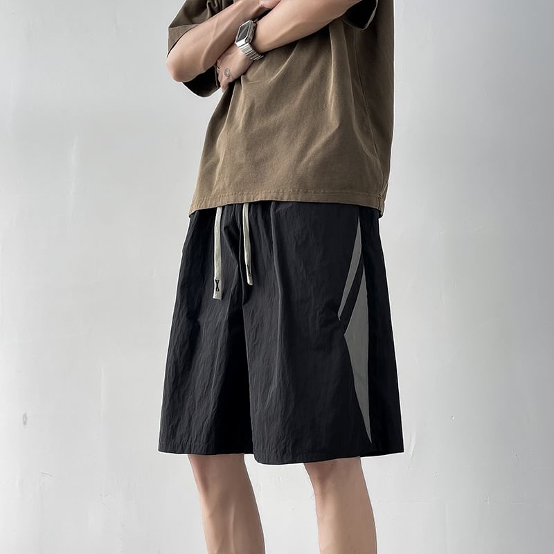 Hushgrain - Tweekleurige shorts met wijde pijpen en trekkoord in de taille