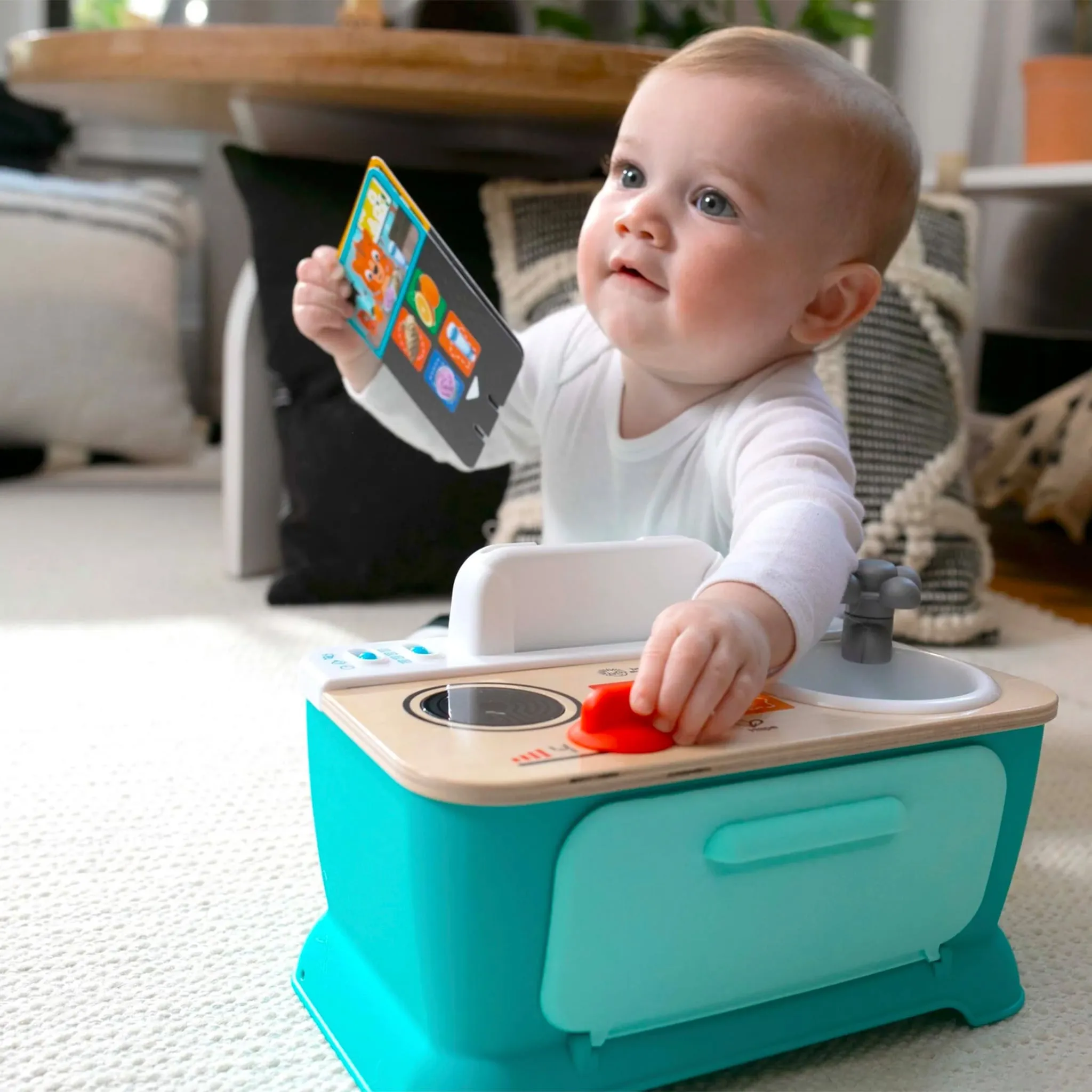 Hape Cuisinière Tactile Magic Touch