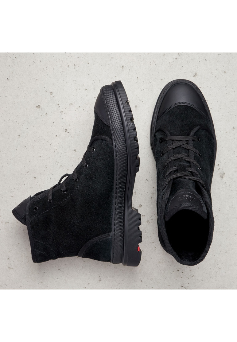 STIEFELETTE Schwarz