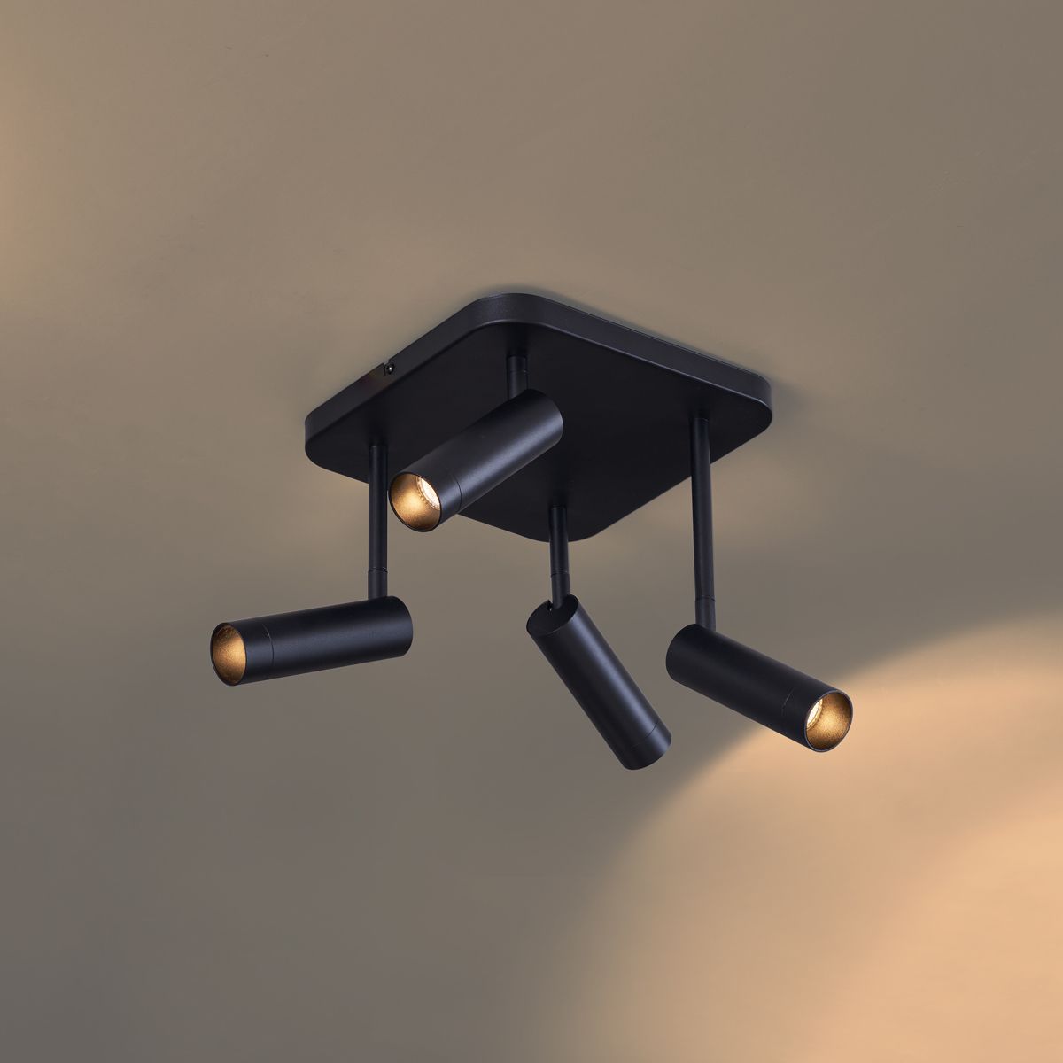 Afgeronde plafondspot zwart GU10 35mm 4-lichts draai- en kantelbaar - Kate