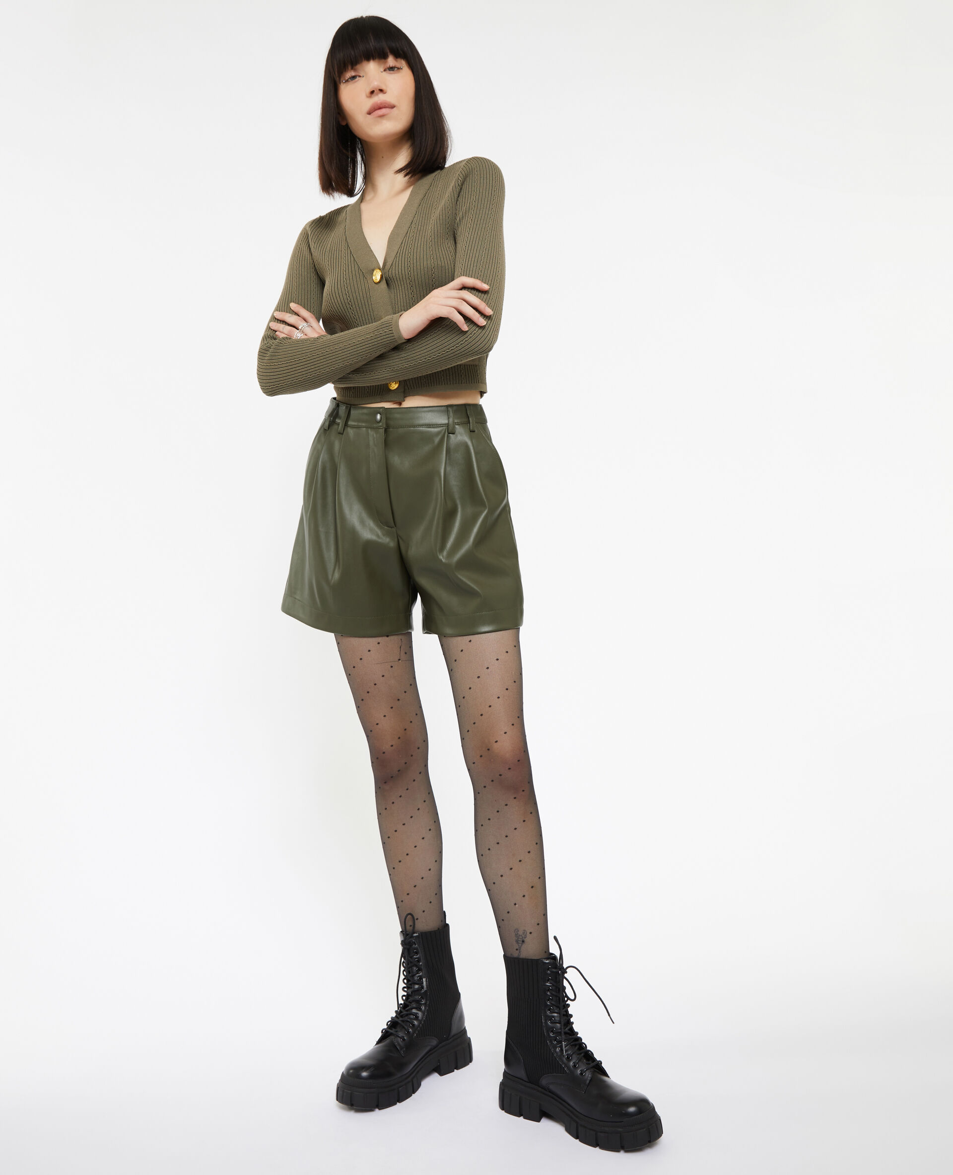 Short taille haute en simili cuir avec pinces - Vert kaki