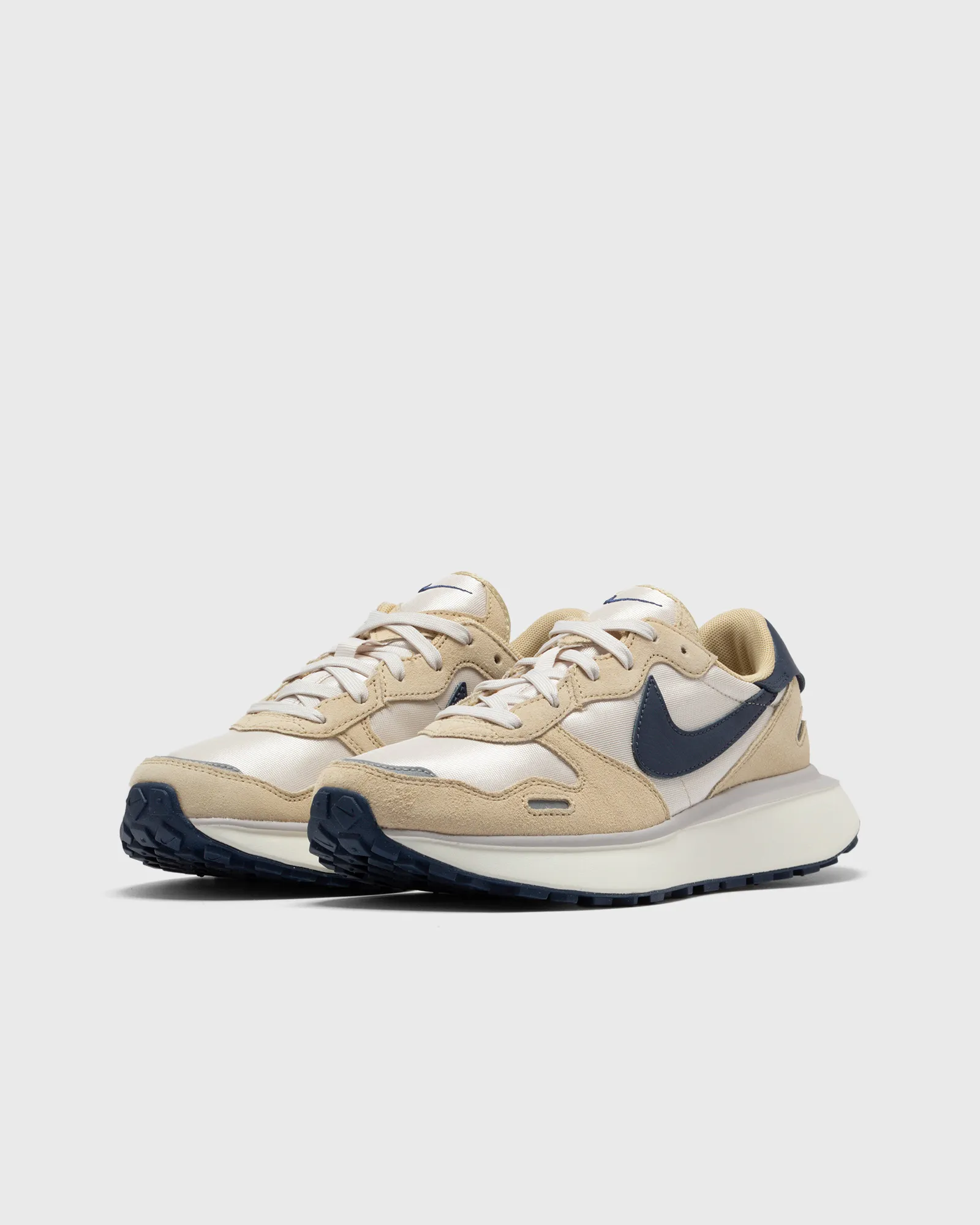 Nike WMNS NIKE PHOENIX WAFFLE