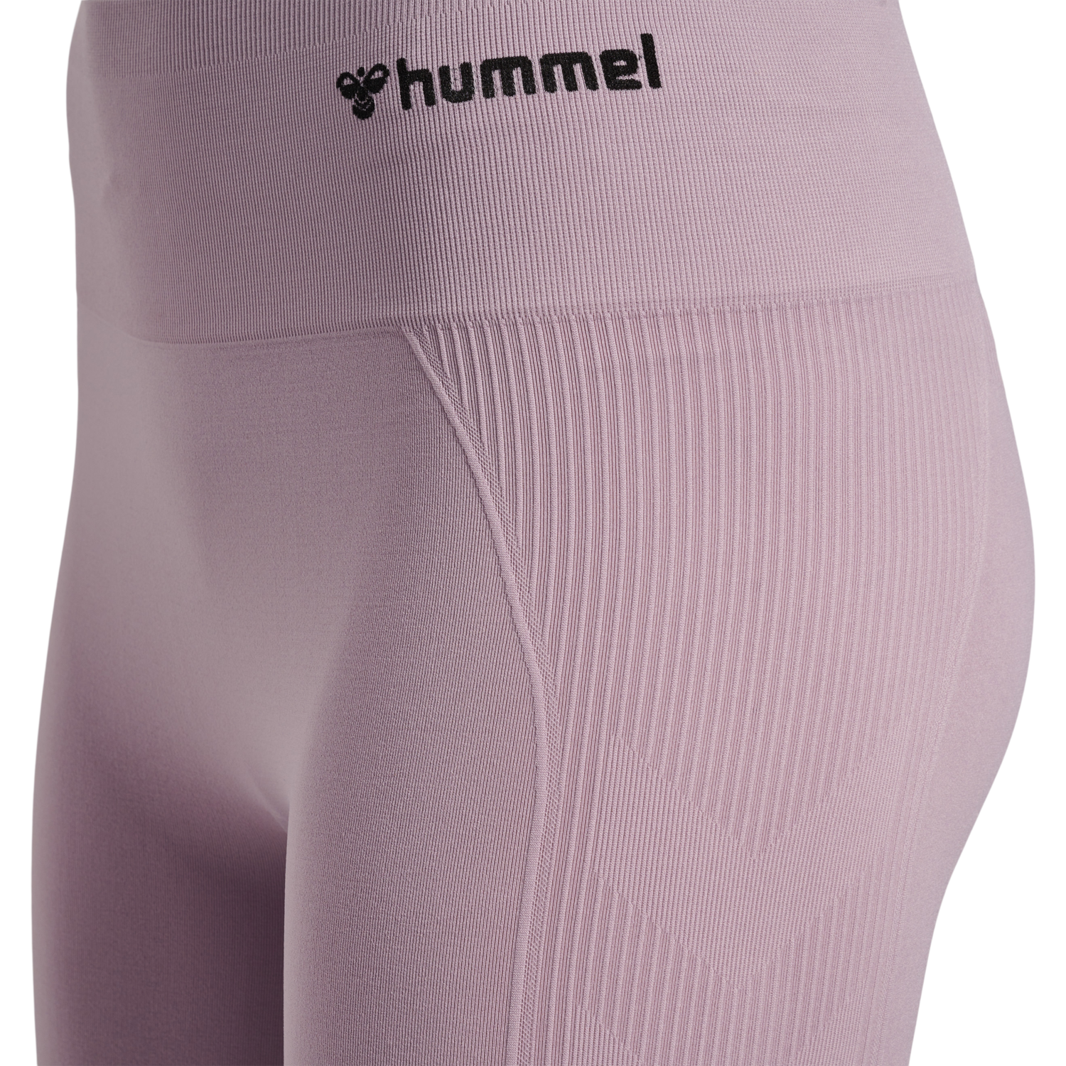 hmlTIF SEAMLESS SHORTS
