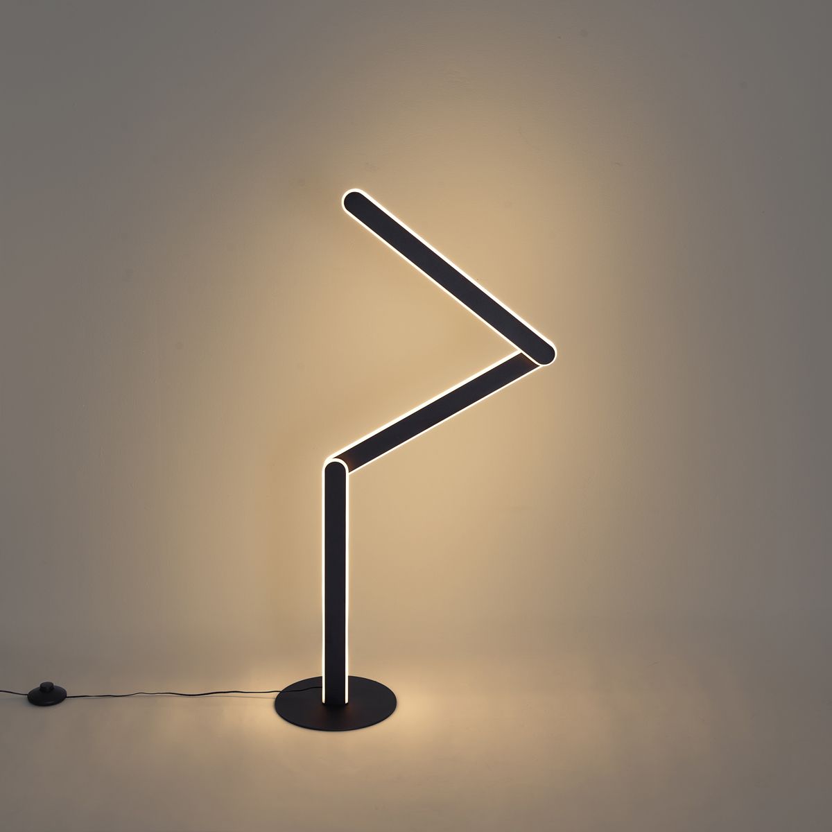 Design vloerlamp zwart incl. LED 3-staps dimbaar - Gate