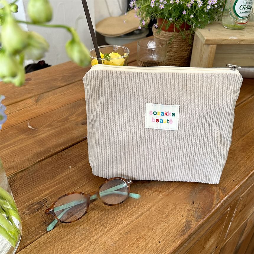 Bitabis - Corduroy make-uptas met letters en stoffen