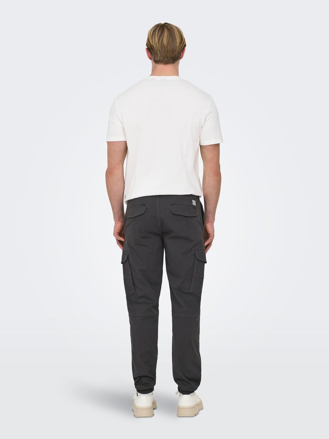 ONSCARTER Verjüngt Cargo-Hose Grey Pinstripe