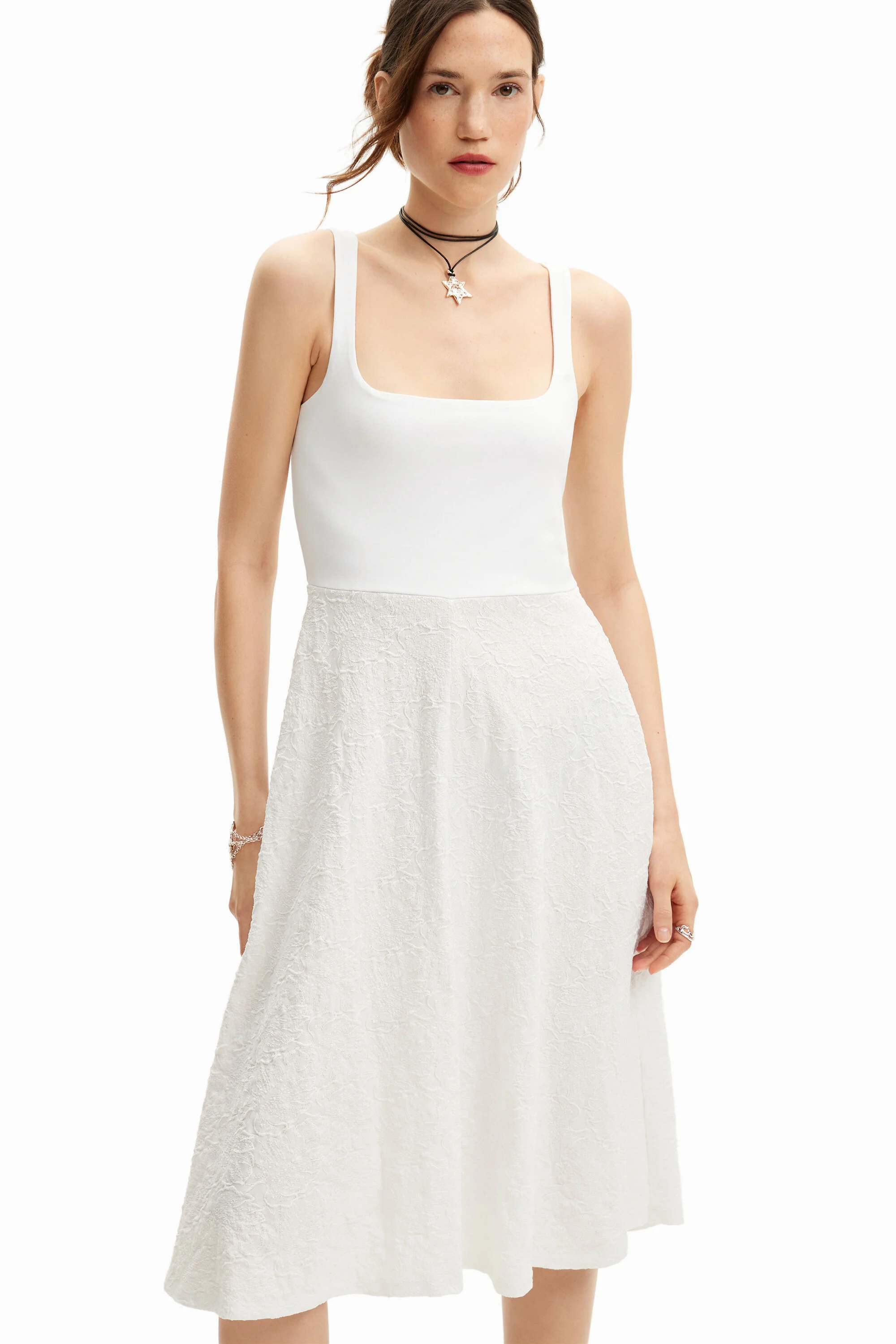 Vestido midi evasé
