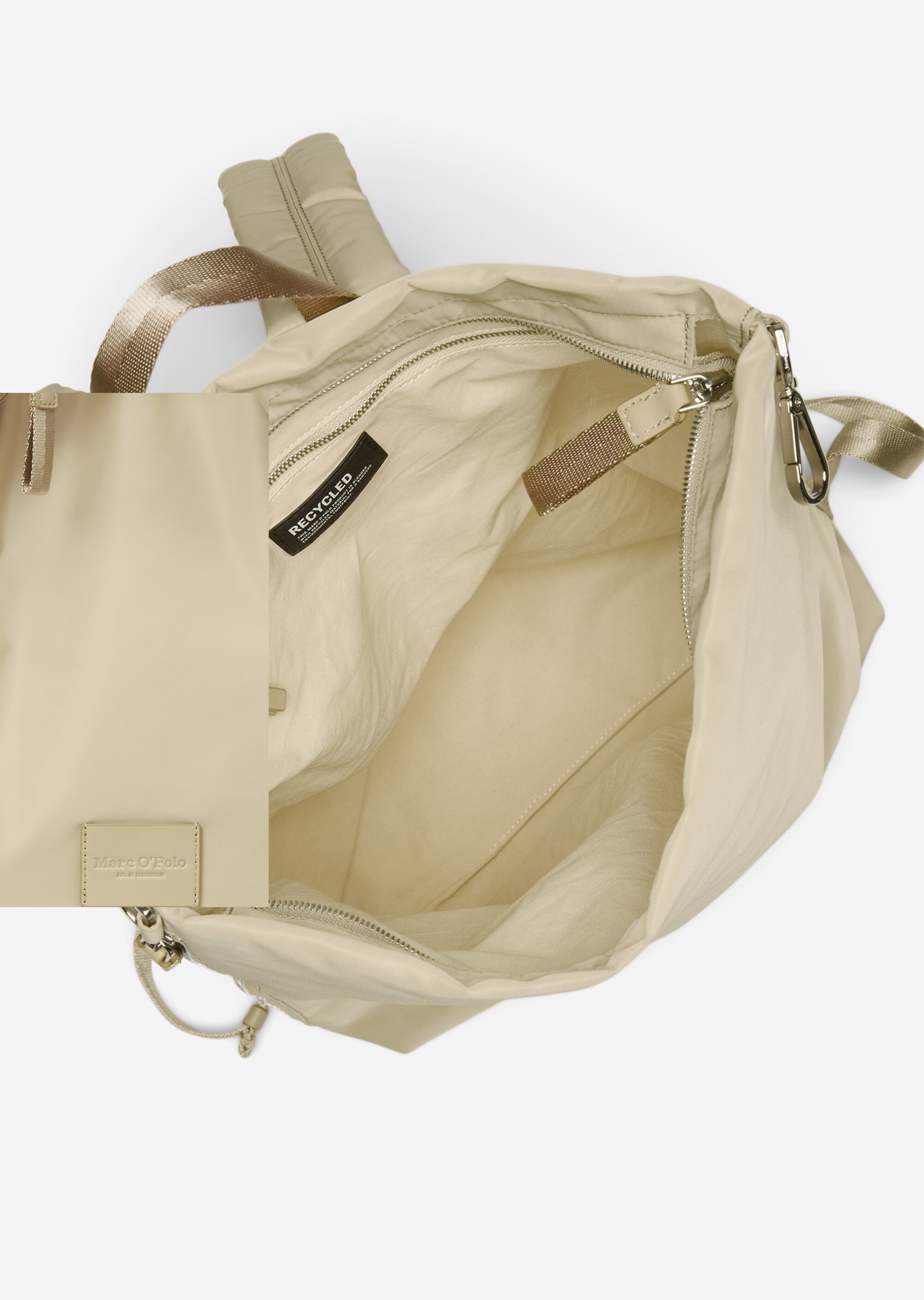 Rucksack medium aus recyceltem Material