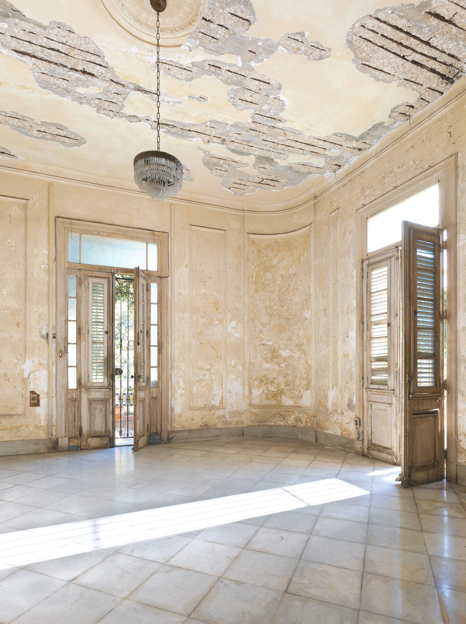 Villa Alonso #1 by Michael Himpel - Limited Edition. Edition of: 150. Signed.