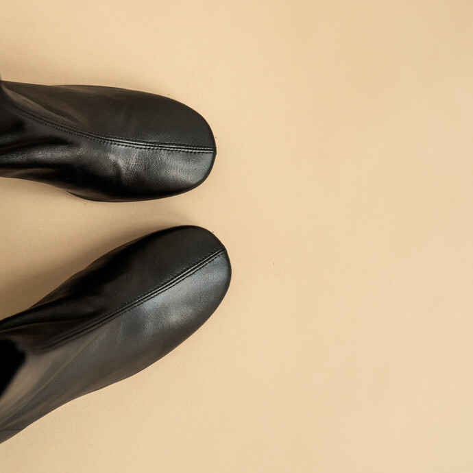 Bottines à talons  en cuir noir