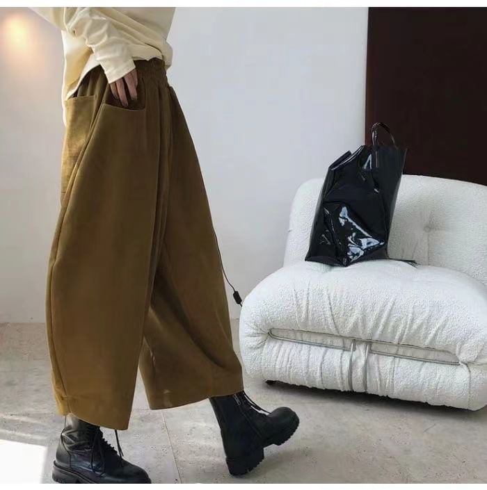 Frigga - Hoge taille effen asymmetrische cropped harembroek