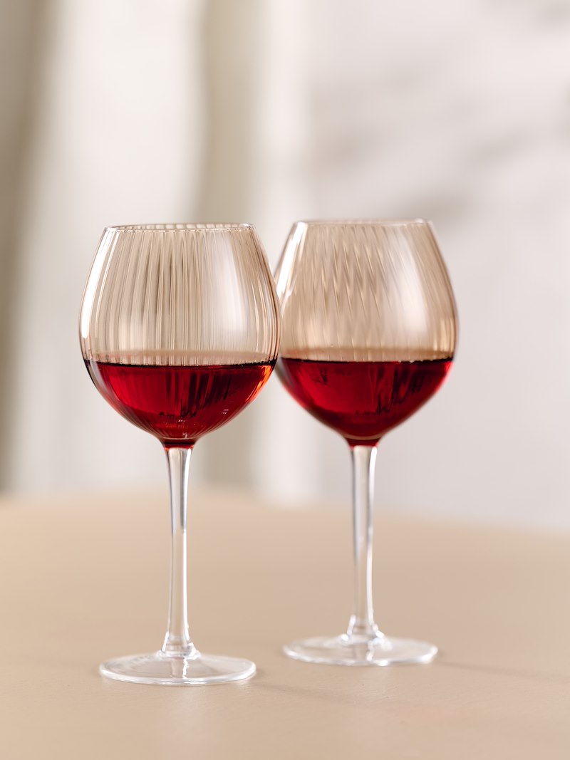 Bartlett vinglass 4pk Farget glass med stett, 3 Assorterte farger. 55 cl.