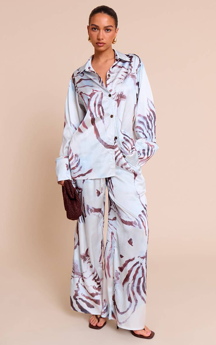 Blanc Chemise Surdimensionnée Satinée À Imprimé Avec Boutonnage