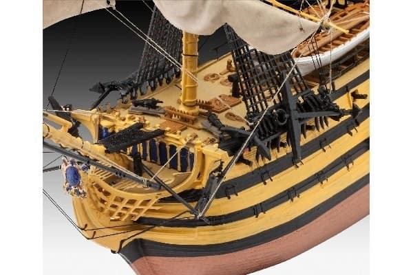 Revell Gavesett 'BATTLE OF TRAFALGAR'