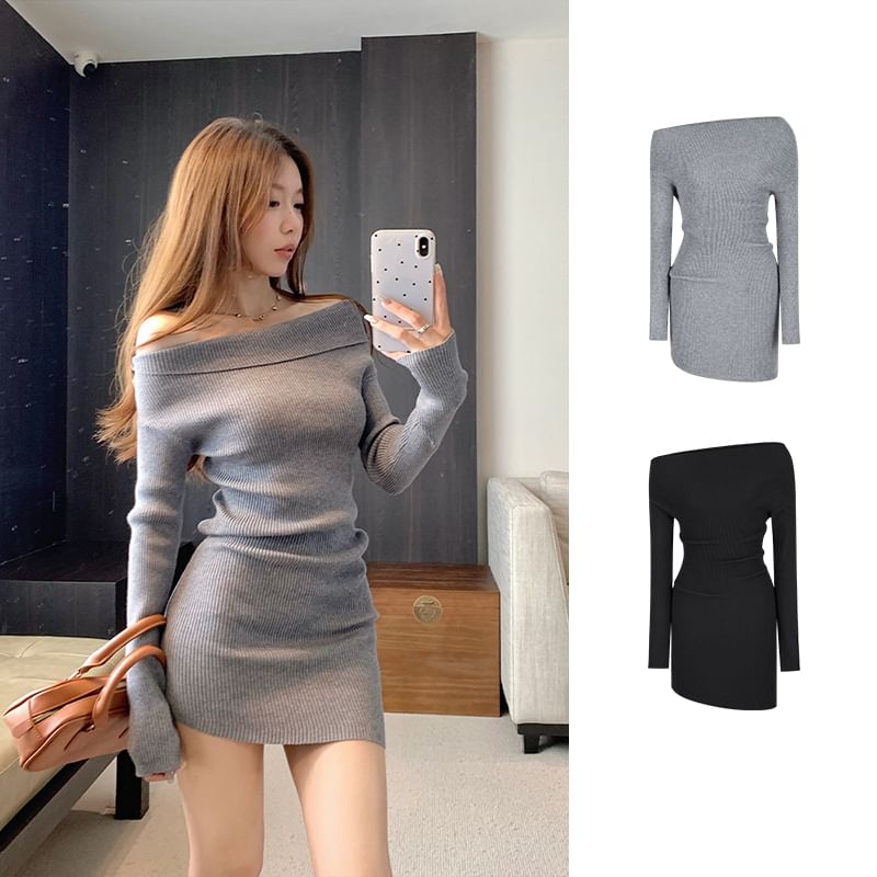 Isaaca - Lange mouw off-shoulder geribbelde mini-bodycon gebreide jurk