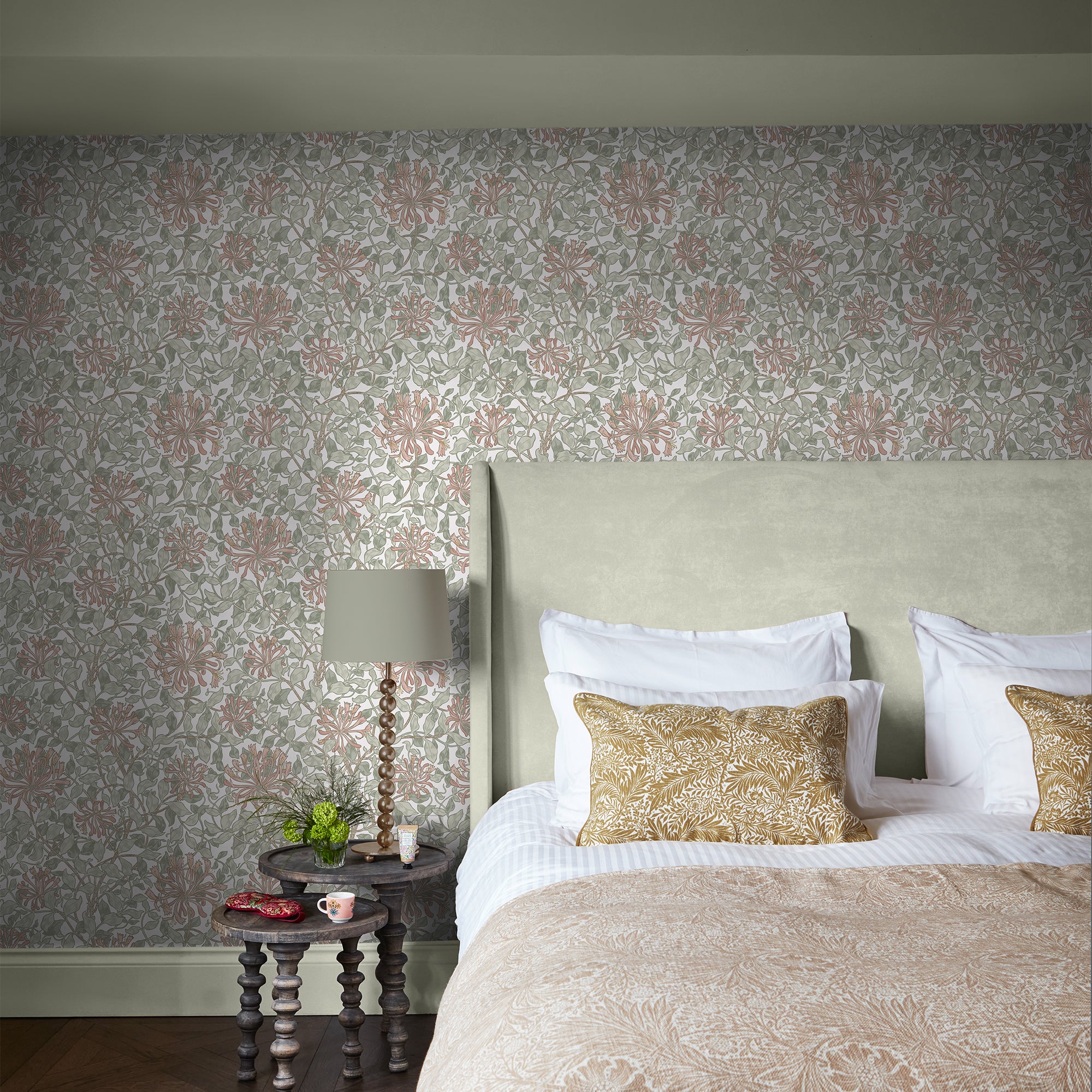 William Morris at Home Vliesbehang - Honeysuckle Maytime - 1000x52