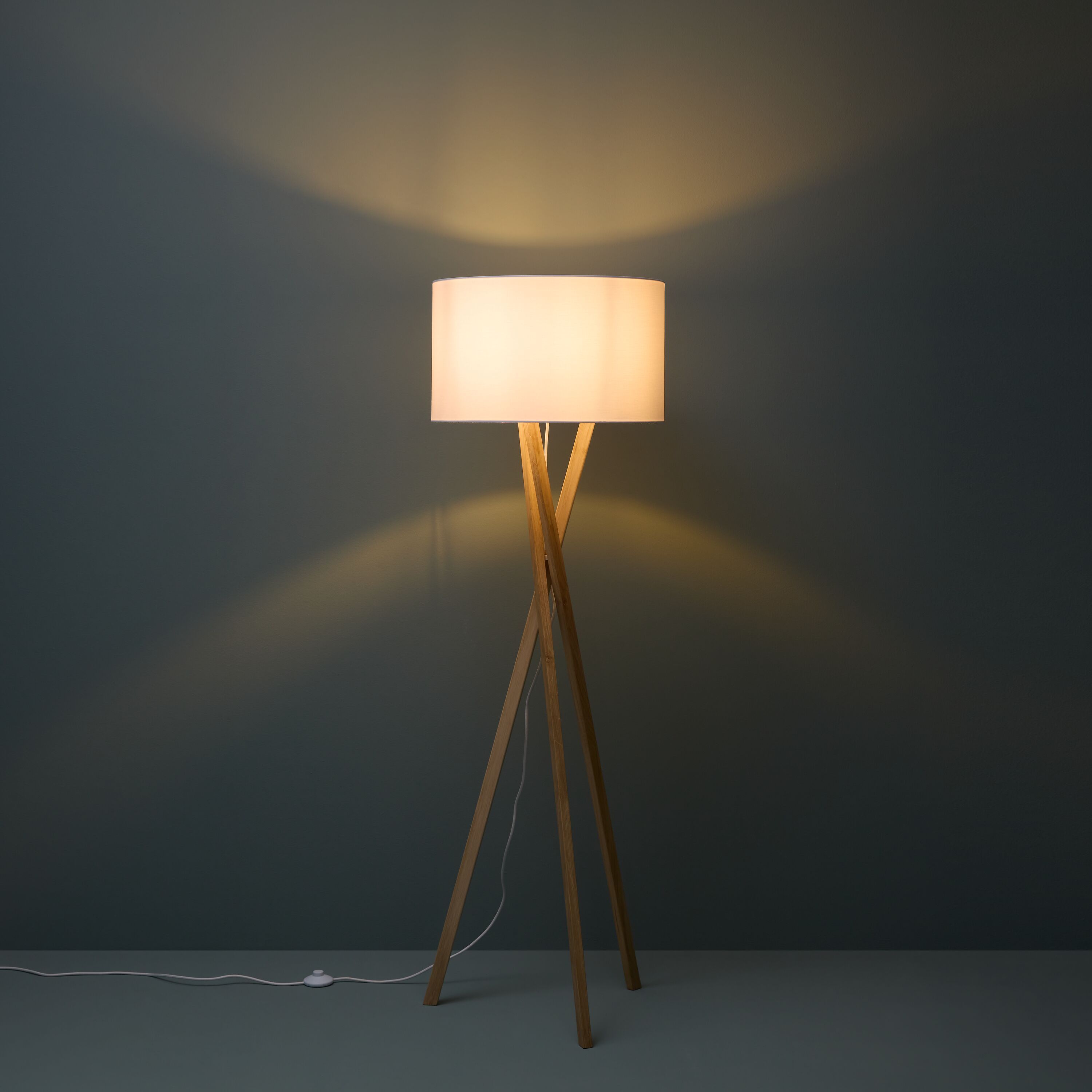 NOVA Stehleuchte - Natur / B: 50.0 cm x T: 50.0 cm x H: 160.0 cm