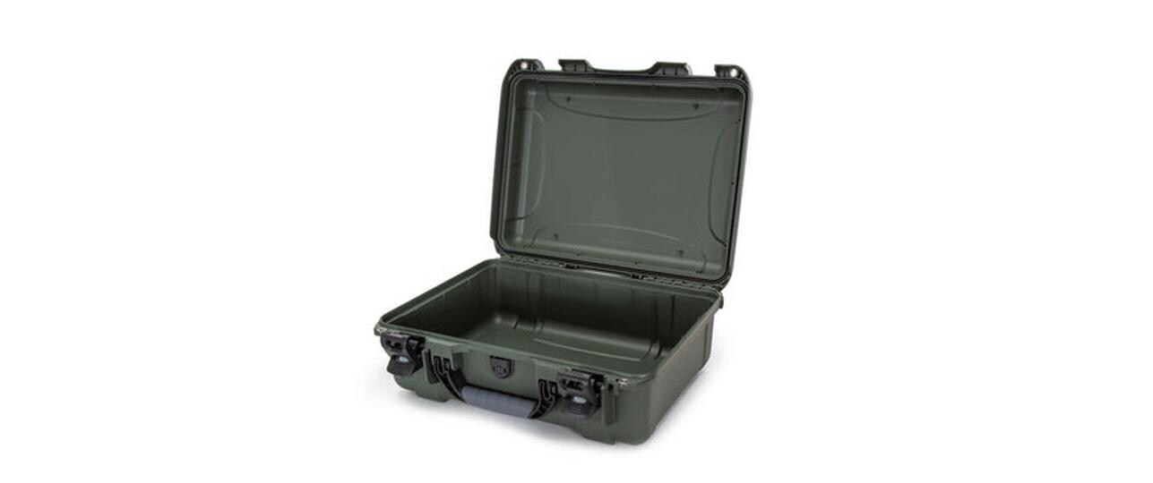 Kunststoffkoffer 930 - leer Olivgrün<br>Leichter, wasserdichter und robuster Hartschalenkoffer
