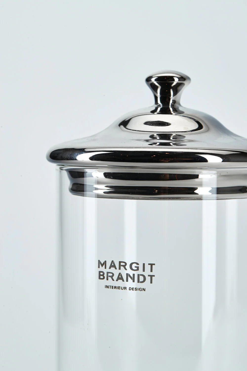 Margit Brandt  Krukke med låg, sølv - 27x13 cm