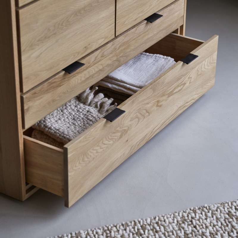 Commode en chêne massif Senson