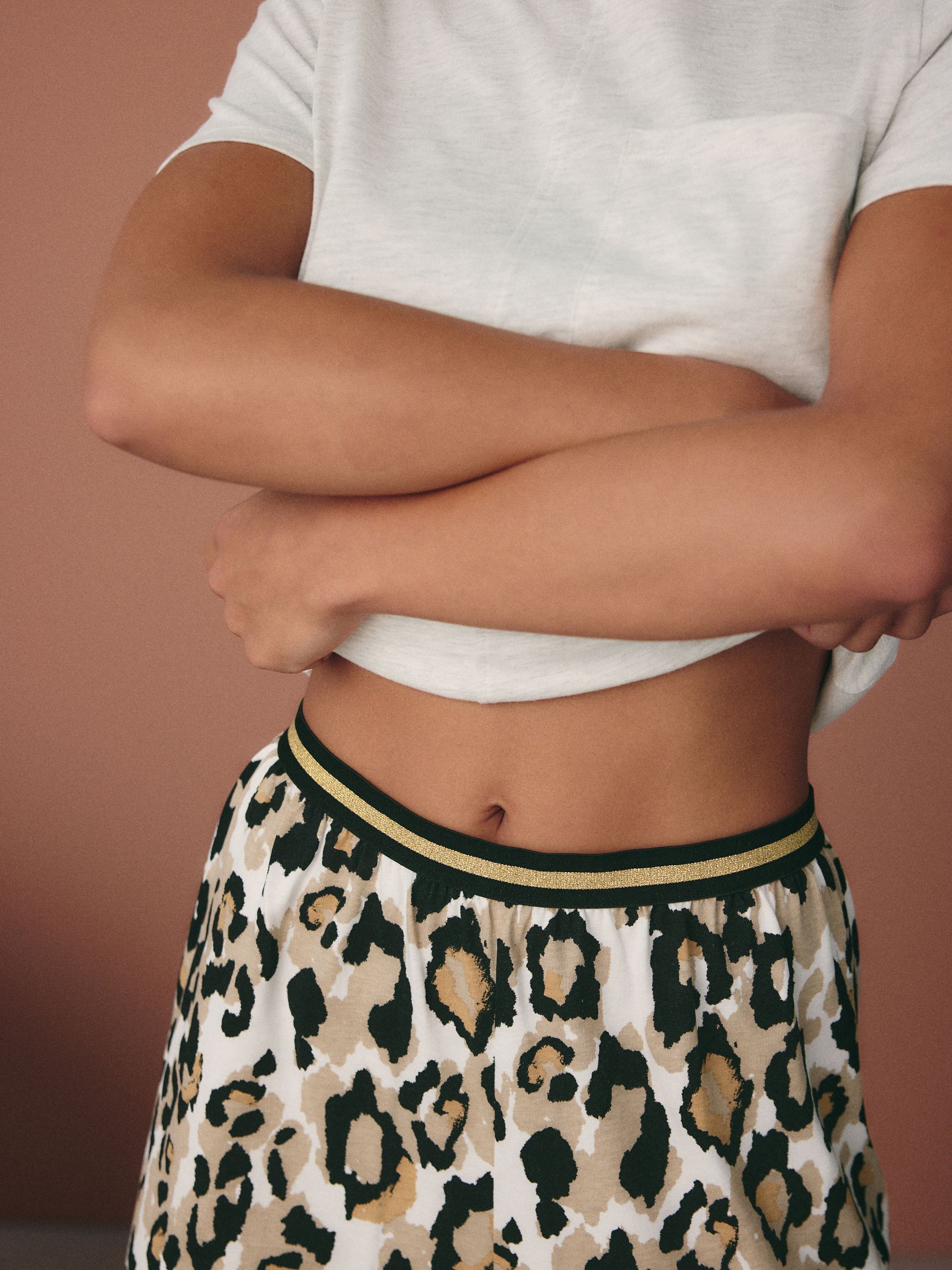 Crème met luipaardprint - Pyjama met korte mouwen