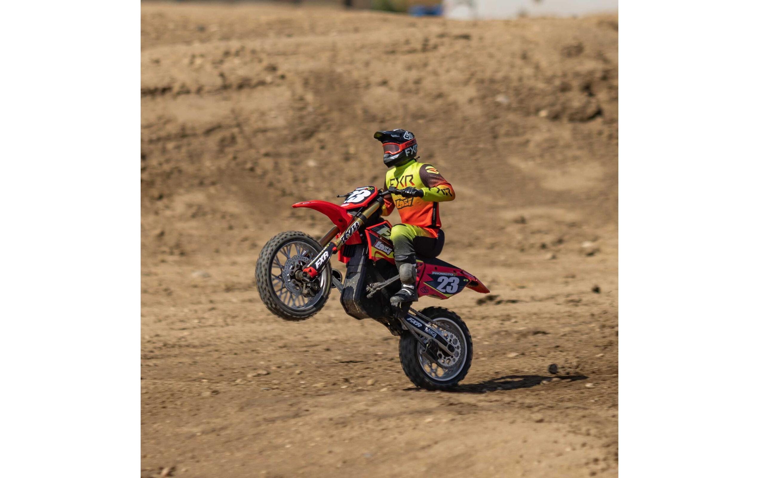 Motorrad Promoto MX Rot, ARTR, 1:4<br>Leistungsstarkes RC Motocross Bike