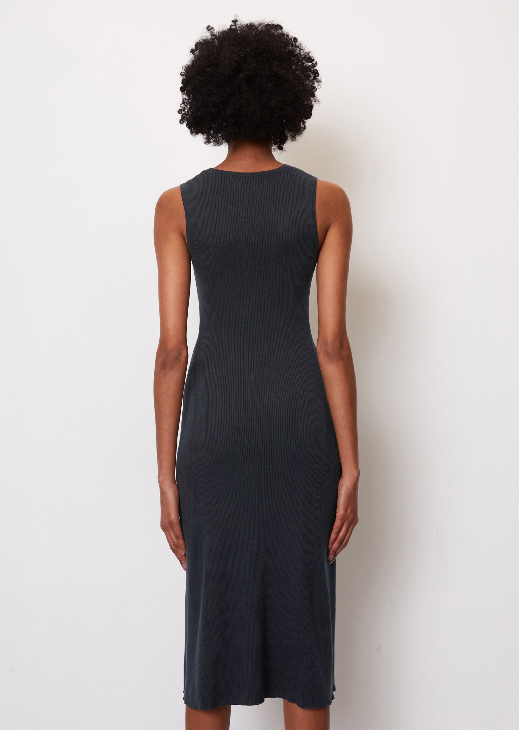 Ärmelloses Feinstrick-Kleid fitted aus Organic Cotton