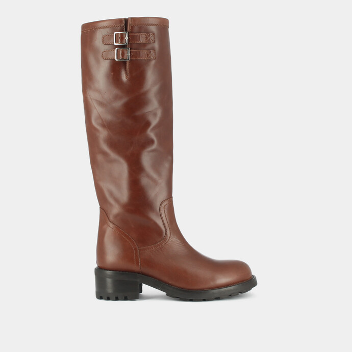 Bottes à semelles crantées  en cuir gras cognac