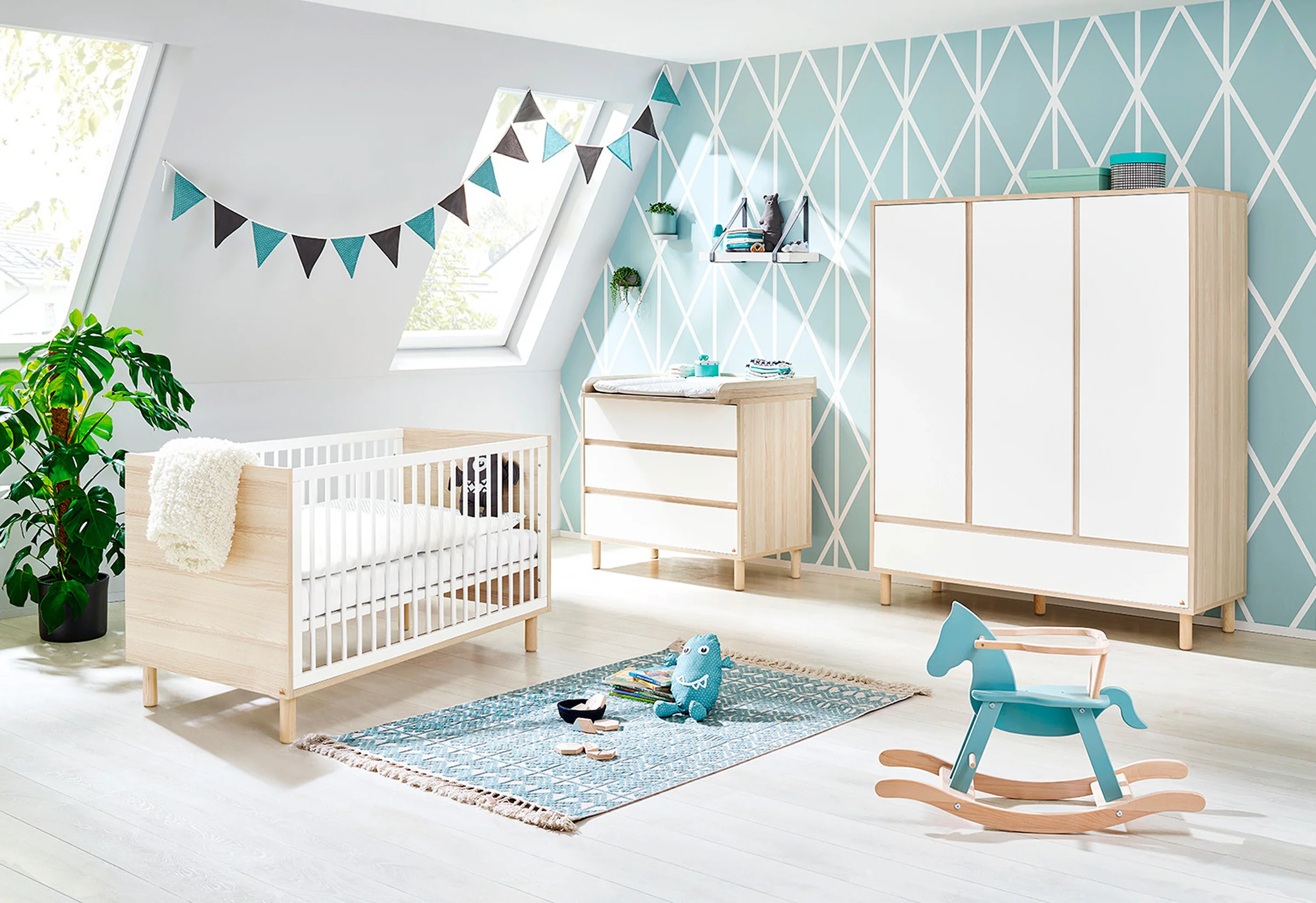 Pinolino Kinderzimmer-Set „Flow” breit groß, 3-tlg.