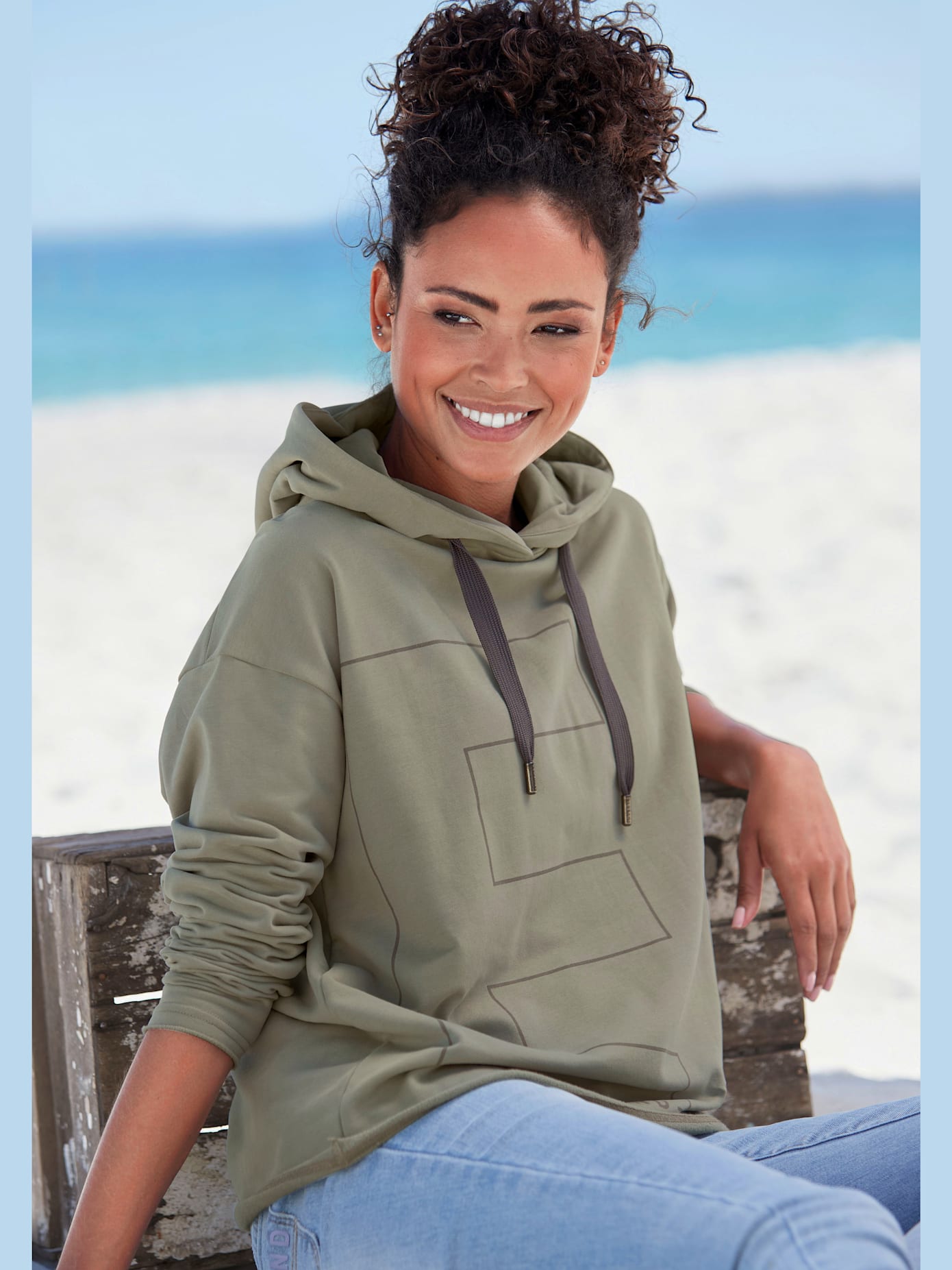 Sweatshirt à capuche logo imprimé devant