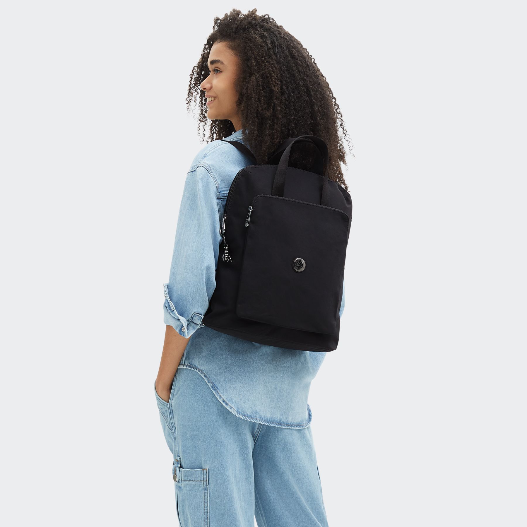 KAZUKI Sac à dos de taille moyenne avec poche pour ordinateur portable - Endless Black