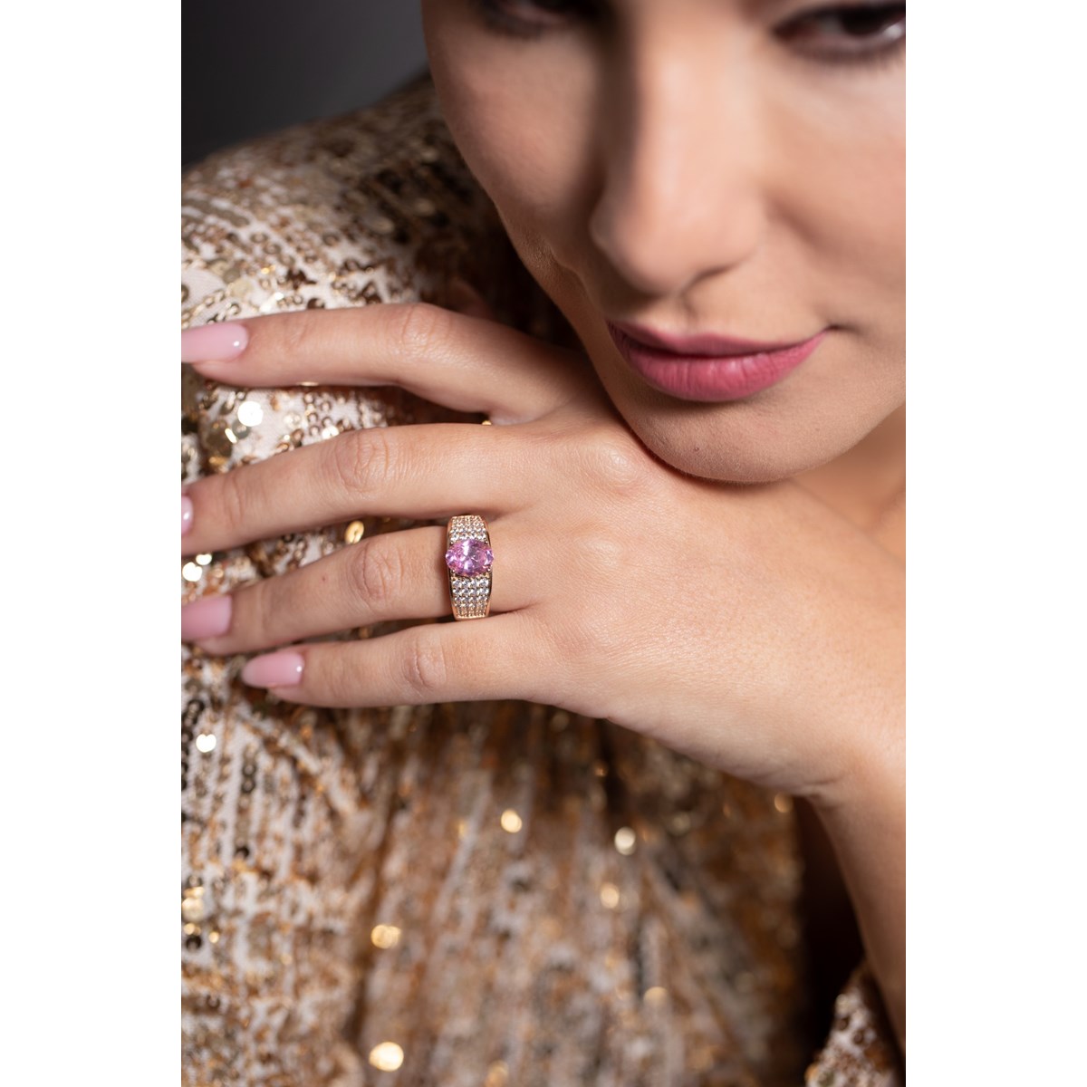 Bague ELISABETH en Plaqué Or avec pierre synthétique rose