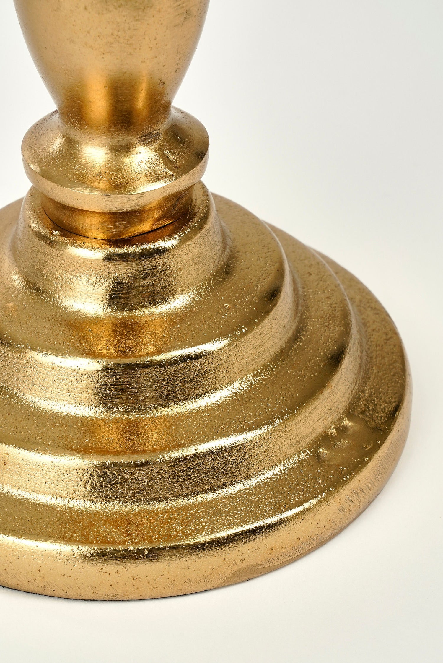 Mica Decorations bijzettafel Duco goud D 25 H 61 cm