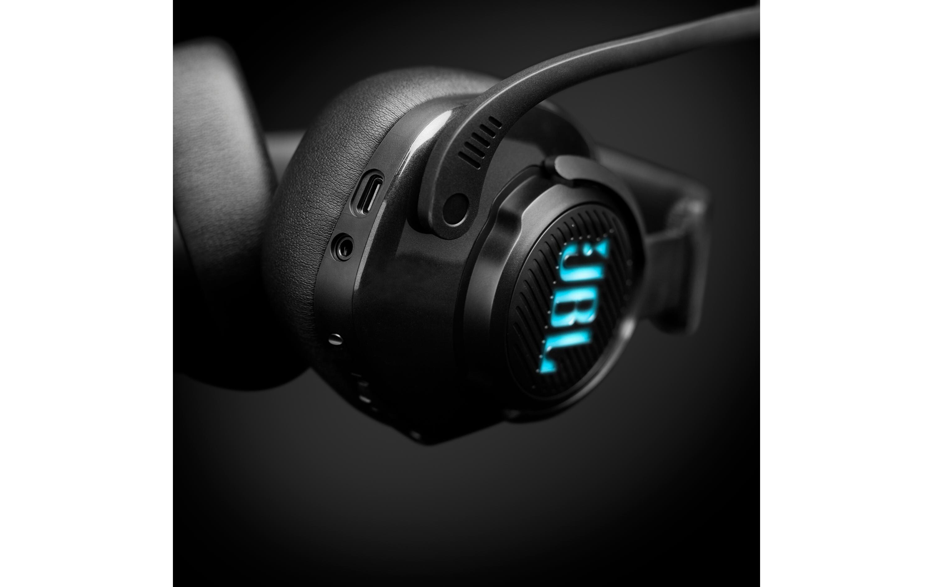 Headset Quantum 400 SchwarzUSB-Over-Ear-Gaming-Headset mit Game-/Chat-Balanceregelung