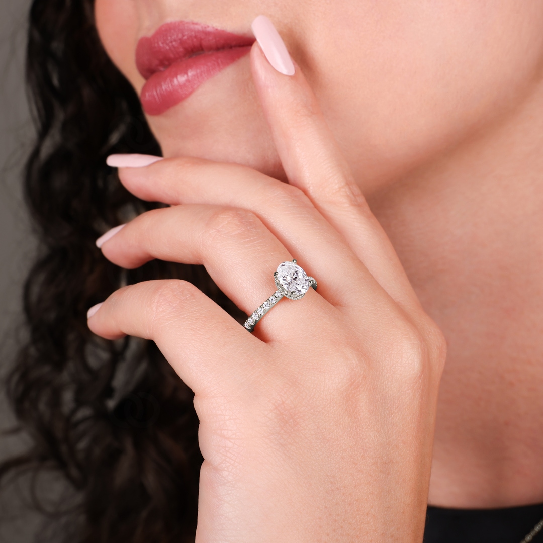 1.28ct Diamanten Pavé Solitärring 750/18 K Weissgold