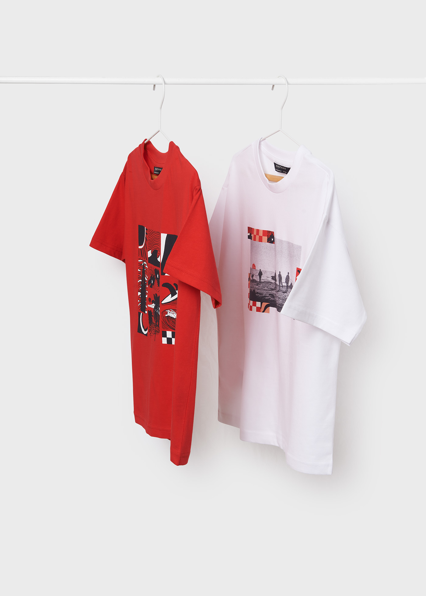 Conjunto de 2 camisetas de algodão sustentável para meninos