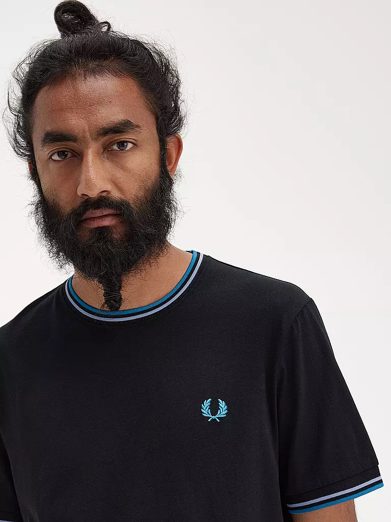 FRED PERRY T-Shirt schwarz