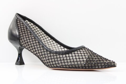 Lola Cruz Pumps