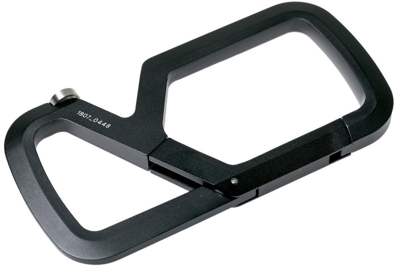 The James Brand Mehlville, black, karabijnhaak