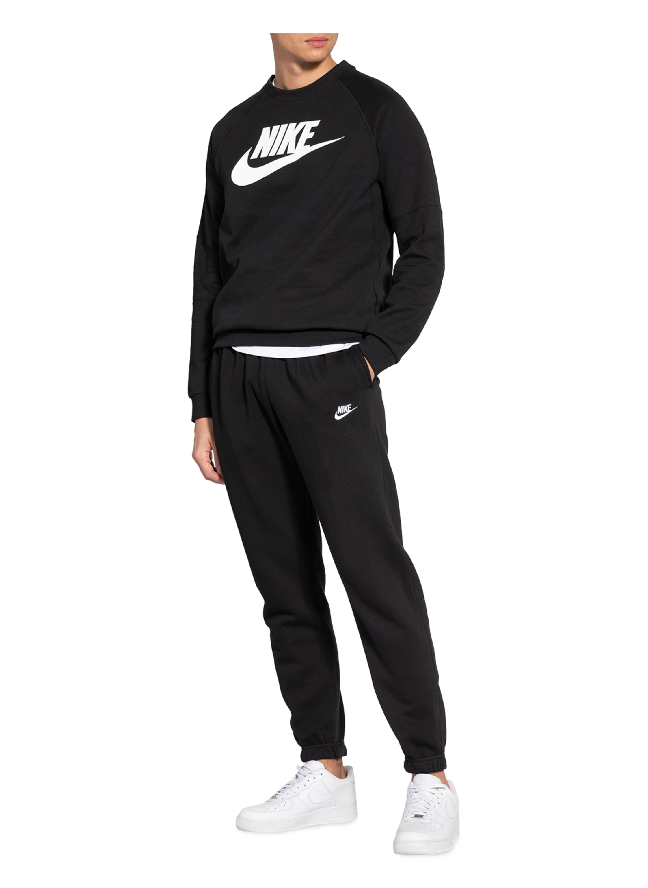 Nike Sweatpants SPORTSWEAR CLUB