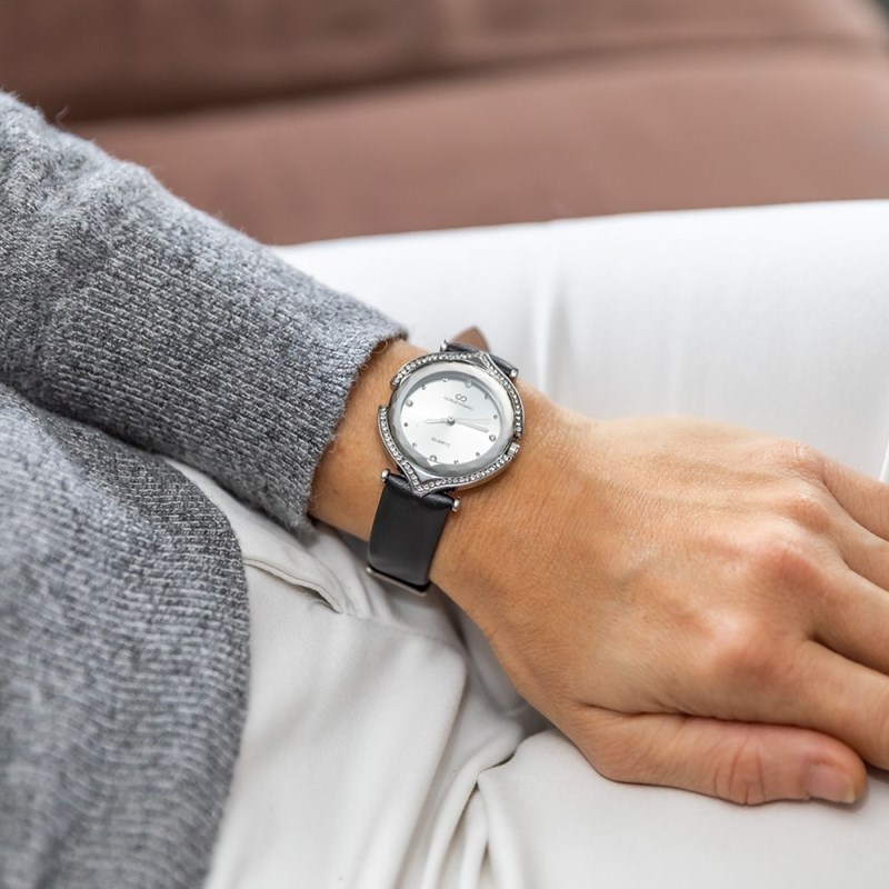 Montre Femme GIORGIO bracelet Cuir Noir