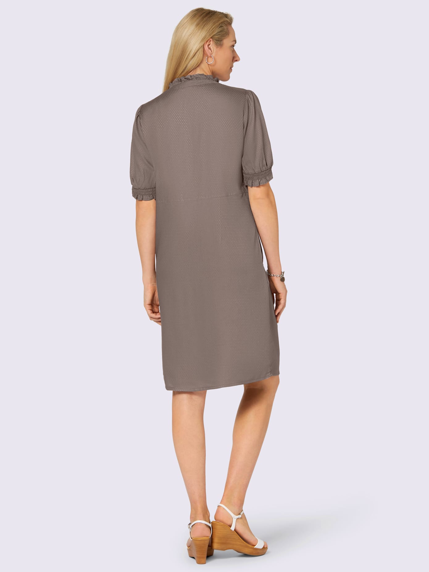 Robe coupe affinante